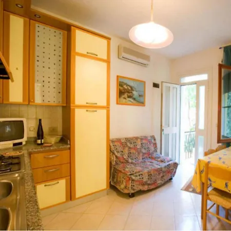 Homely Close To The - Beahost Apartment *