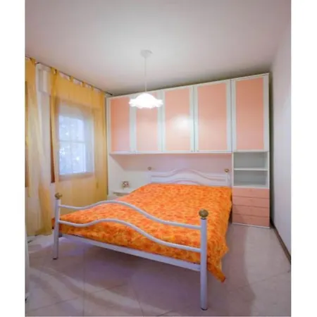 Apartment Homely Close To The - Beahost